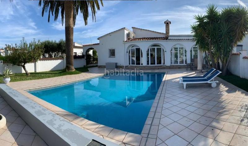 Foto 1d436303-86ce-4693-96b3-64f34ccce330. Chalet avec chauffage parking piscine dans Tordera - Fluvià - Llobregat Empuriabrava