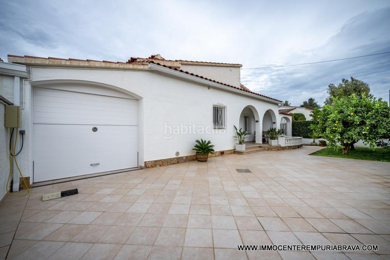 Foto 2d42cde3-dfda-48fa-9d42-a4807a5771be. Chalet avec chauffage parking piscine dans Tordera - Fluvià - Llobregat Empuriabrava