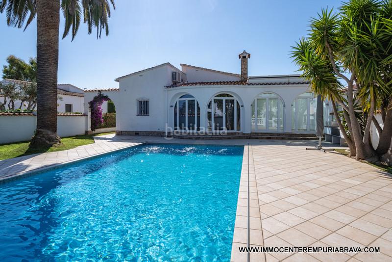 Foto 82c8fd22-7d0c-48af-ac02-88893cf8068c. Chalet avec chauffage parking piscine dans Tordera - Fluvià - Llobregat Empuriabrava