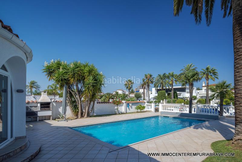 Foto edb646ff-b159-4b0e-bed3-be10015a54ed. Chalet avec chauffage parking piscine dans Tordera - Fluvià - Llobregat Empuriabrava