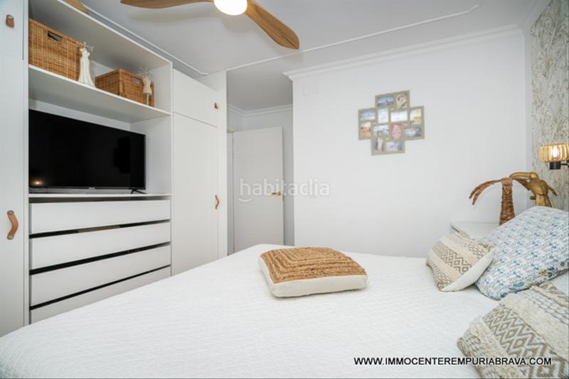 Foto 74f002d3-cb55-403e-8abb-333d7c377c28. Chalet casa de una sola planta totalmente reformada en Empuriabrava