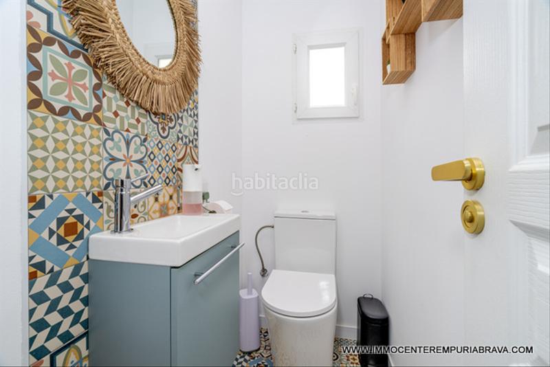 Foto 801d0848-fd80-4547-b74a-c328fc131c78. Chalet casa de una sola planta totalmente reformada en Empuriabrava
