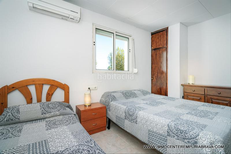 Foto 5d1cc804-d93f-401c-8dfc-f8a9659897c6. Chalet avec chauffage piscine dans Moxó - Sant Mori Empuriabrava