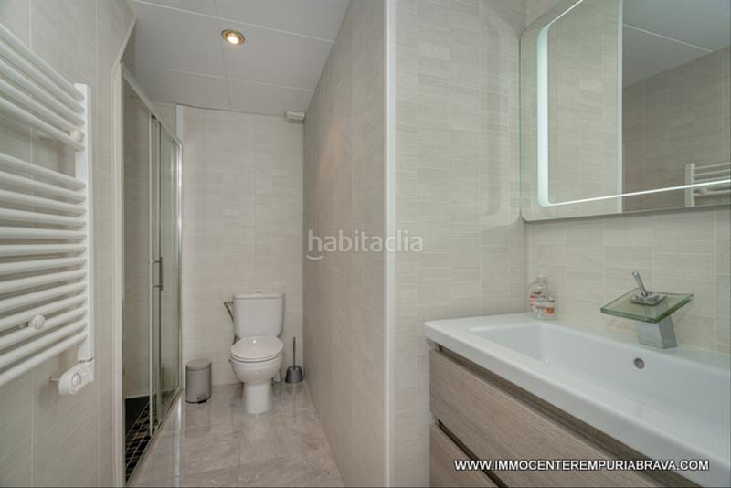 Foto befa563d-222e-4b79-a5a7-4abbd8ff4072. Chalet avec chauffage piscine dans Moxó - Sant Mori Empuriabrava