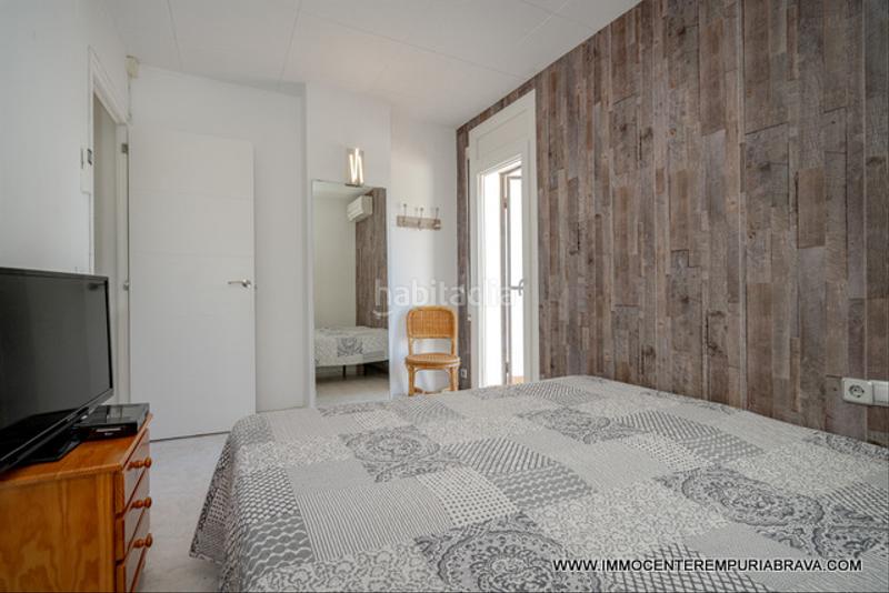 Foto c8667724-e886-4733-b60d-219124b3617f. Chalet avec chauffage piscine dans Moxó - Sant Mori Empuriabrava