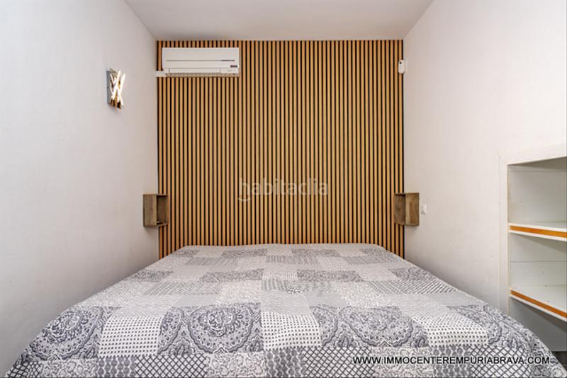 Foto c9cd5c7f-5762-42b6-bed1-7eae43fa08f1. Chalet avec chauffage piscine dans Moxó - Sant Mori Empuriabrava