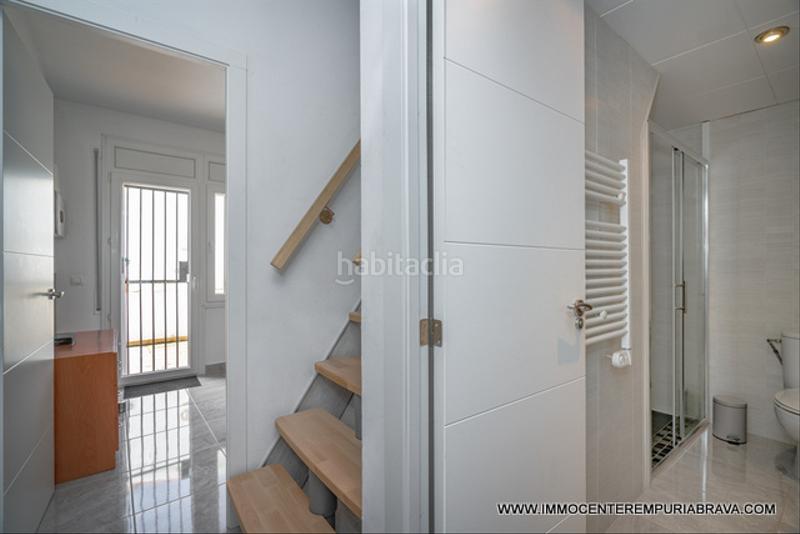 Foto e0b65782-9556-4a9c-8f25-8fa67d4f9c09. Chalet avec chauffage piscine dans Moxó - Sant Mori Empuriabrava