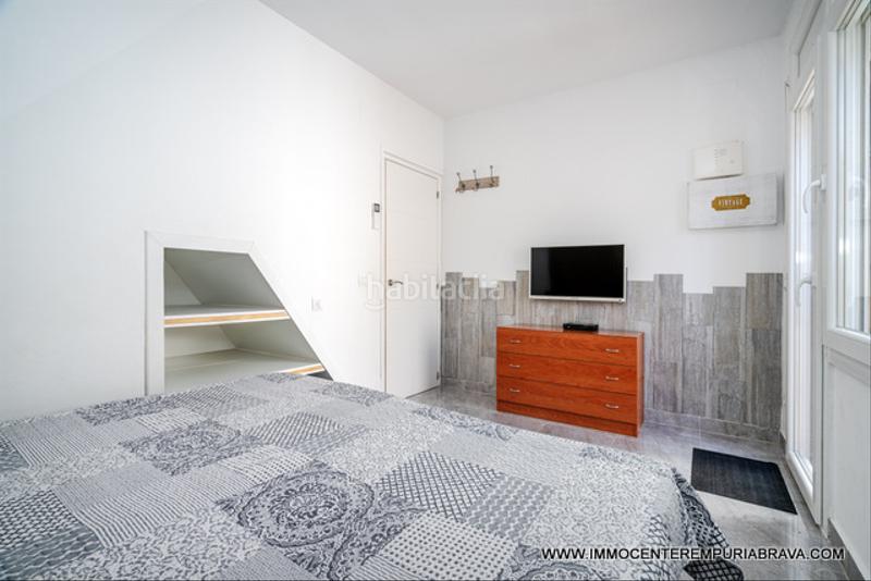 Foto e8a5f6cb-56af-4531-86c0-217f0ad875ef. Chalet avec chauffage piscine dans Moxó - Sant Mori Empuriabrava