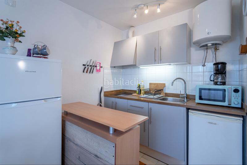 Foto 2a3ded8c-1ddb-4641-abfb-b9fa8e40e8ba. Apartamento bonito apartamento con aparcamiento y bodega en Empuriabrava