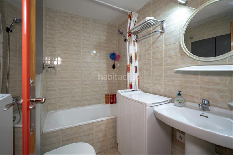 Foto ba10bae0-7cf3-4202-afc0-66e52f2d7a22. Apartamento bonito apartamento con aparcamiento y bodega en Empuriabrava