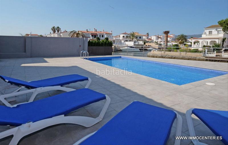 Foto d7ce0eec-348f-48f0-8ec2-c58d822ed1d5. Chalet mit heizung parking pool in Francolí - Freser - Noguera Empuriabrava