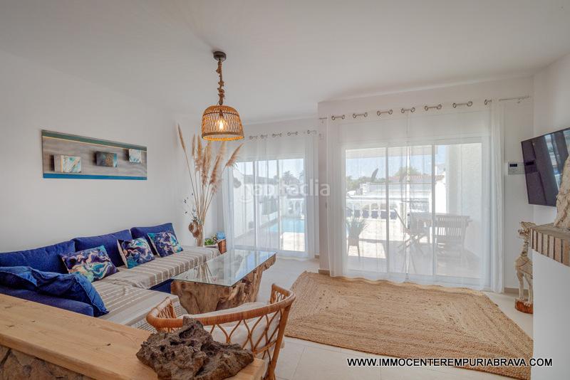 Foto 152020a9-d091-4c93-b8a4-0456baec71fa. Chalet avec chauffage parking piscine dans Tordera - Fluvià - Llobregat Empuriabrava