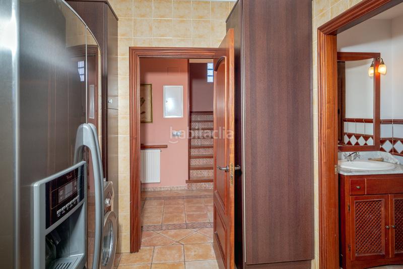 Foto 57aa9be1-12ec-485e-b7a8-a78faa93dd12. Chalet mit heizung parking pool in Carmençó Empuriabrava