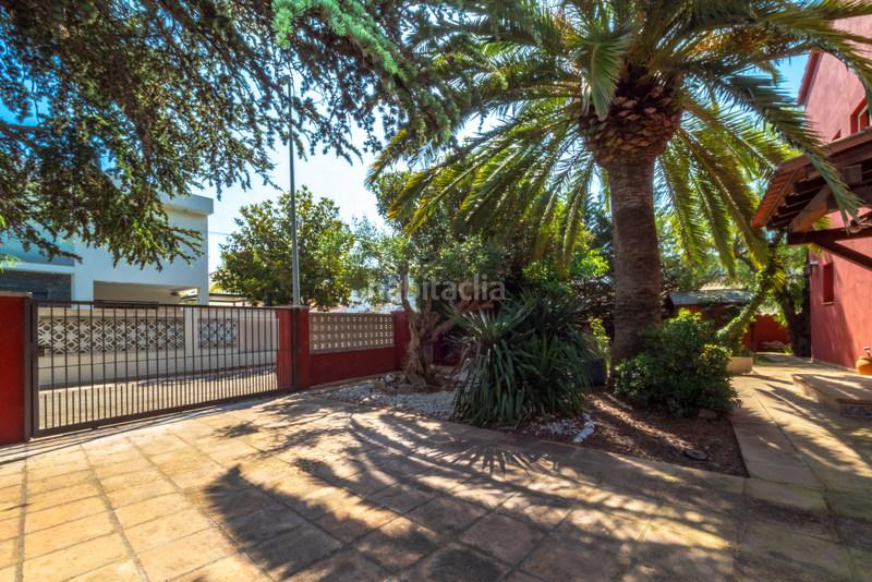 Foto b46f9799-0845-4596-ad74-4bb8cdd438ee. Chalet mit heizung parking pool in Carmençó Empuriabrava