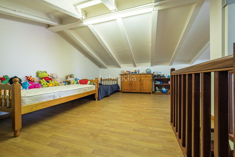 Foto d4d95fc2-c3df-4808-a9fb-5772f24d3b96. Chalet mit heizung parking pool in Carmençó Empuriabrava