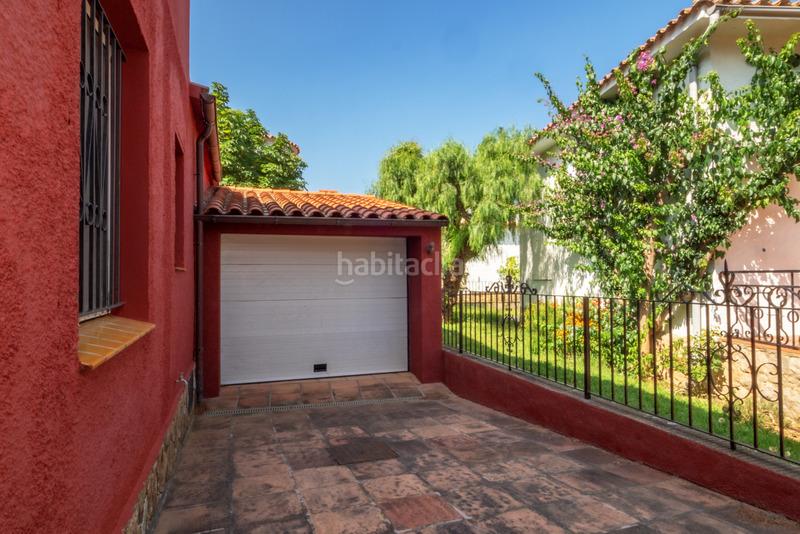 Foto f4def041-b84a-4122-b46d-669a40a4159d. Chalet mit heizung parking pool in Carmençó Empuriabrava