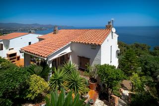 Xalet a Port de la Selva (El). Villa con magníficas vistas panorámicas al mar