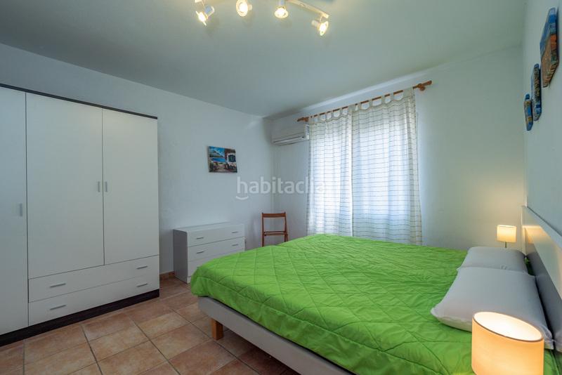 Foto 47f4d07a-a255-4406-bff0-eaf0b1af5252. Chalet villa en el canal con amarre de 28 metros cerca del centro en Empuriabrava