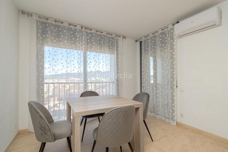 Foto 699afbc9-64f3-4a14-a1ba-b6b05c797f0d. Apartamento  de un dormitorio ubicado en una residencia de lujo en Empuriabrava