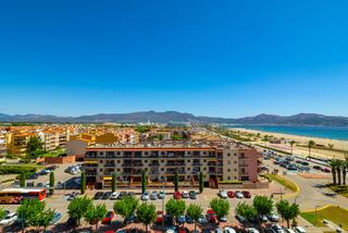 Apartament a Muga - Gran Reserva - Badia. Apartamento de un dormitorio ubicado en una residencia de lujo