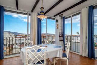 Apartamento en Sant Maurici. Hermoso apartamento de tres dormitorios con vistas panorámicas a