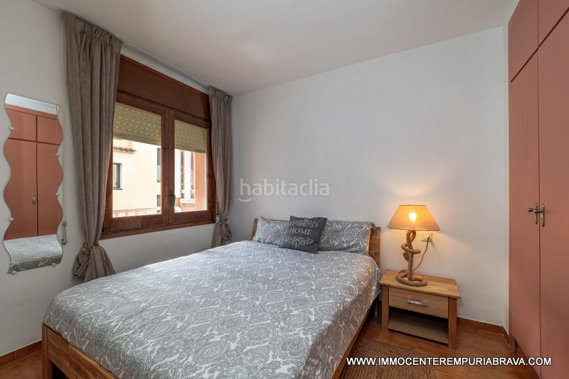 Foto 7dbd6530-1d9f-4603-a48e-430a1915328e. Piccolo appartamento con riscaldamento piscina in Empuriabrava