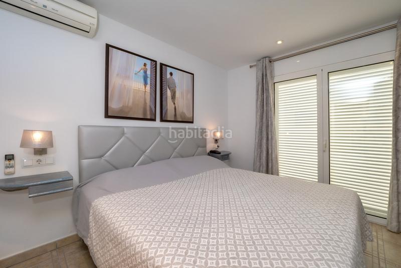 Foto 4985f1f7-ea5b-49e9-a812-36612ea0d7c1. Chalet con riscaldamento parcheggio piscina in Peni Empuriabrava