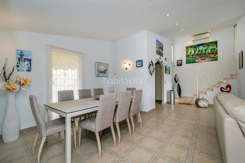 Foto 74498cb3-1a28-4dc9-8259-edb7ddc27911. Chalet con riscaldamento parcheggio piscina in Peni Empuriabrava