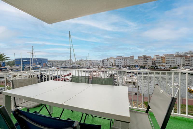 Foto bc2ba6fe-e03e-460d-a050-a0c3c48d37ac. Dachwohnung mit heizung parking in Port Grec - Port Moxó Empuriabrava