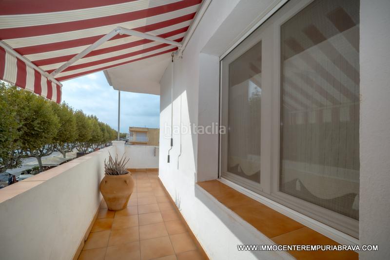 Foto 1097700d-01dd-4b9e-87bc-1781b6180eb2. Apartament amb calefacció a Moxó - Sant Mori Empuriabrava