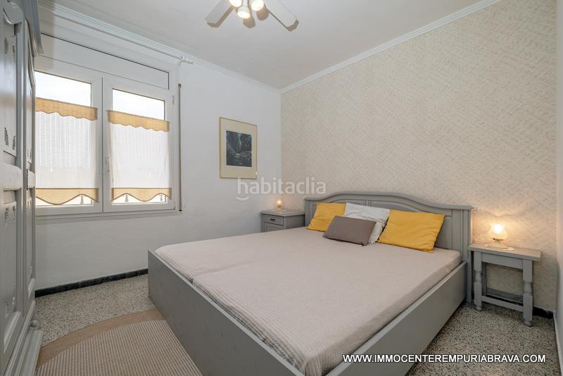 Foto 2d3be34a-eb56-4dbb-b6e9-c6140a9965e8. Apartament amb calefacció a Moxó - Sant Mori Empuriabrava