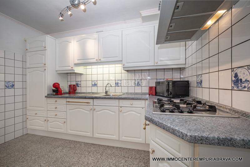 Foto 65f625e6-96e6-4666-b3d1-d48caa762ff1. Apartament amb calefacció a Moxó - Sant Mori Empuriabrava