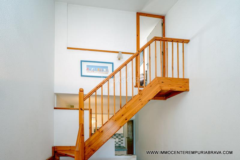 Foto eba438e9-13d9-4340-b689-cf8217670a1d. Xalet amb calefacció aparcament a Sant Maurici Empuriabrava