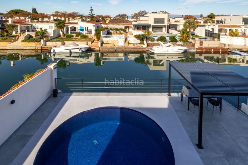 Foto 460a2188-333c-417c-bc6e-e23bd76011ad. Xalet a Alberes Empuriabrava