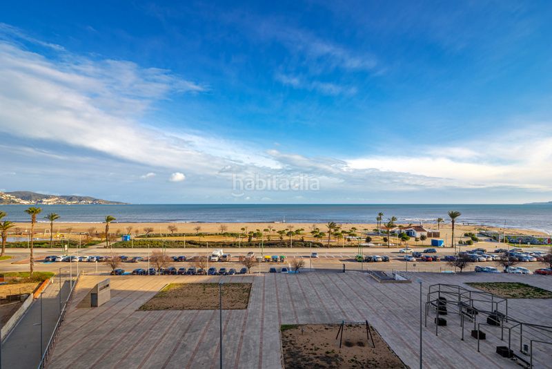 Foto e3dd56d0-7cab-404b-a80f-b6a56519417b. Pis amb aparcament piscina a Muga - Gran Reserva - Badia Empuriabrava