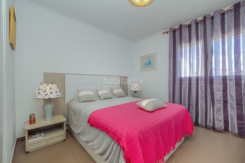Foto a0868eb0-57d8-41f4-b074-1a97316b07a4. Xalet a Peni Empuriabrava
