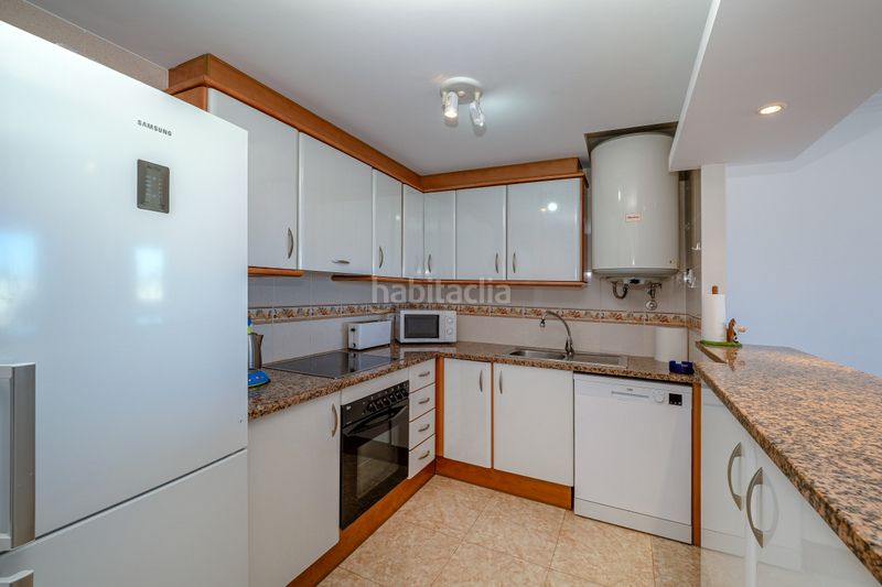 Foto 4d919765-fa8a-4cdf-b1bb-4074dd604f17. Àtic amb calefacció aparcament piscina a Sant Maurici Empuriabrava