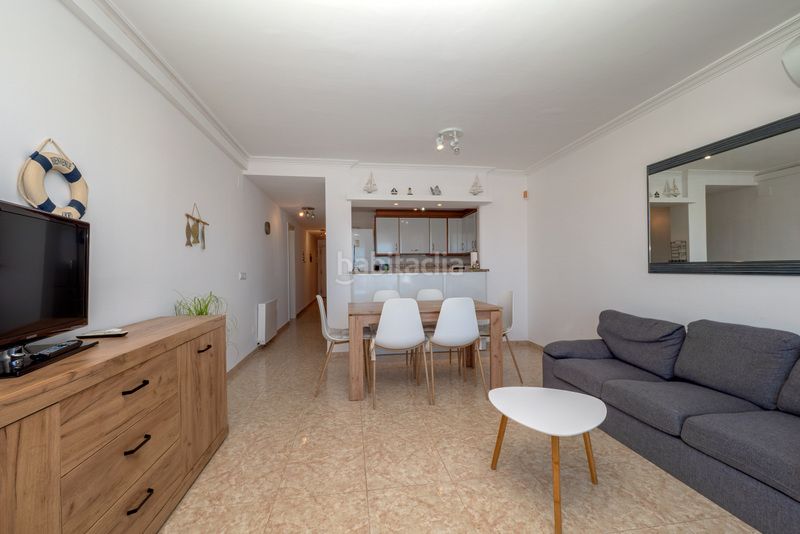 Foto 87fcbafa-0a59-49a6-895a-42053dde4759. Àtic amb calefacció aparcament piscina a Sant Maurici Empuriabrava