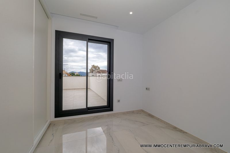Foto 3b59de18-9d3f-48fd-9009-184f2843e81b. Xalet a Puigmal - Mas Nou Empuriabrava