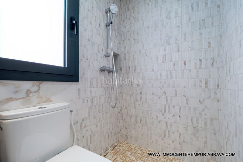 Foto e0fbbb13-65ee-44d7-8e57-6049fb82012c. Xalet a Puigmal - Mas Nou Empuriabrava