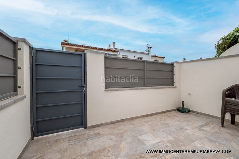Foto f5a77da8-ec92-481a-a716-b2275f7912e1. Xalet a Puigmal - Mas Nou Empuriabrava