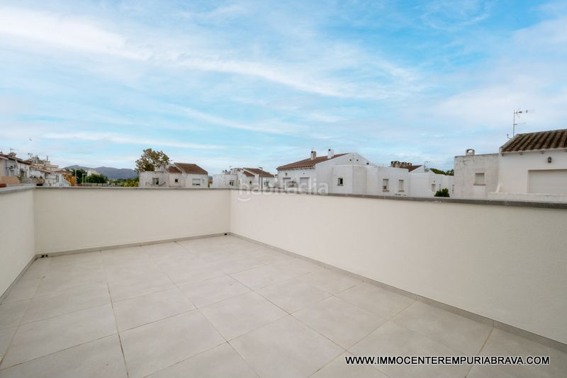 Foto ff29f938-1b3f-48ff-bfa4-e9a7bb4a6611. Xalet a Puigmal - Mas Nou Empuriabrava
