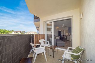 Apartament a Muga - Gran Reserva - Badia. Apartamento de dos habitaciones situado en el centro de la ciuda