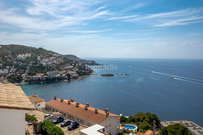 Foto d2d2d850-73c9-4a75-a595-10ef7bc50bc0. Xalet a Puig Rom-Canyelles-Almadrava Roses