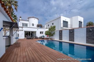 Chalet à Cap Ras - Creus - Falconera