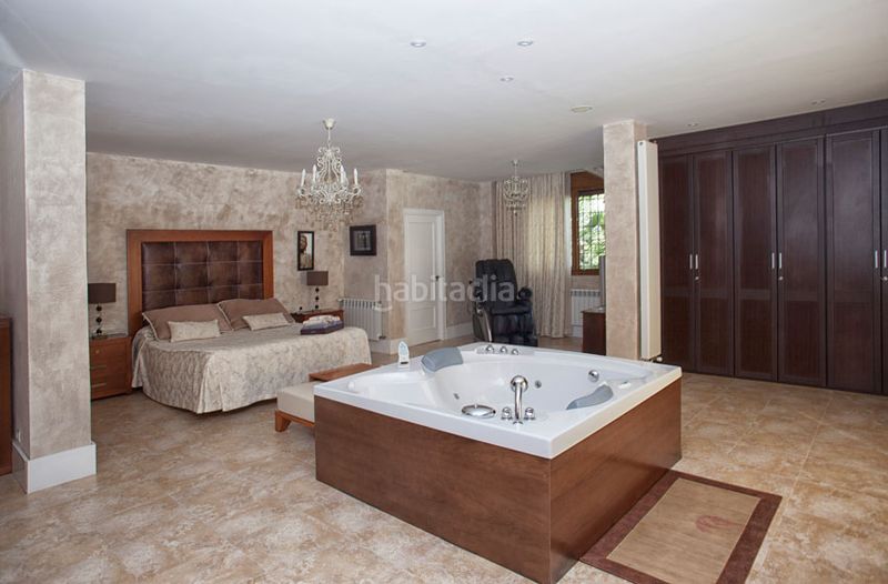 Foto ac323023-c225-41da-9b4a-5ae82537c960. Xalet amb calefacció aparcament piscina a Picassent