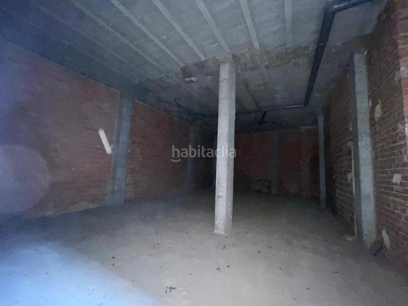 Foto b01c4672-ebfb-43c8-a1ce-413d64202379. Local comercial  en Cardenal Benlloch Mislata