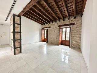 Alquiler Piso  Alfonso magnanimo. Exclusiva vivienda en plaza alfonso el magnánimo