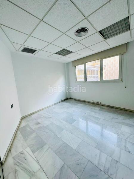 Foto 60b30b77-e8b0-4d88-a508-fe71ffb98ff7. Miete büro mit heizung in Sant Francesc Valencia