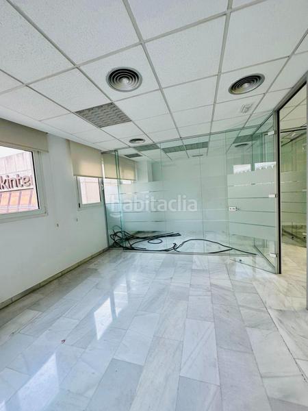 Foto 84d99f9e-b622-4ec0-9f82-7afc9e7178d2. Rent office space with heating in Sant Francesc Valencia